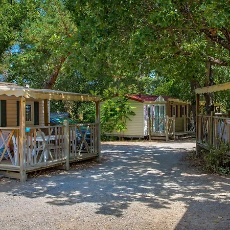 Paradis La Pinede