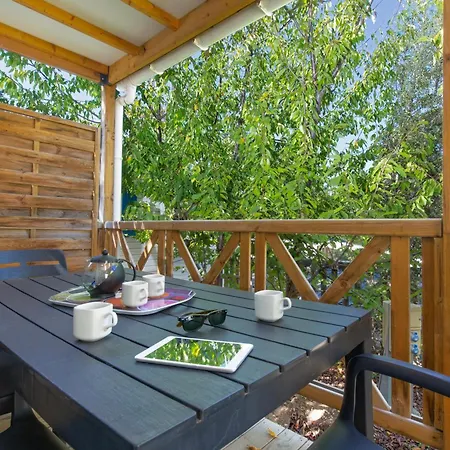 Paradis La Pinede
