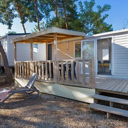 Campingplads La Pinede Gréoux-les-Bains