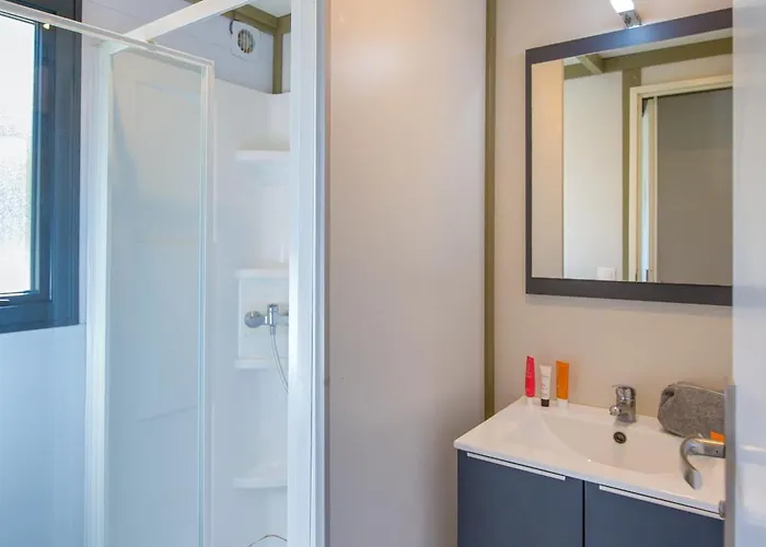 Parque de Campismo La Pinede Gréoux-les-Bains